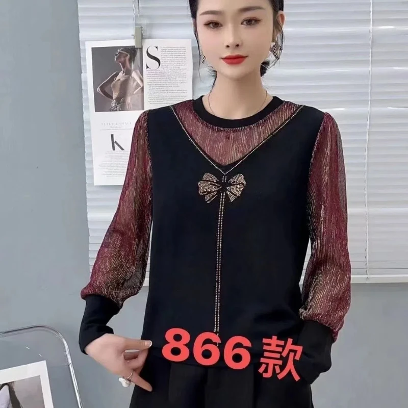 

Spring Temperament Rhinestone Long Sleeved T-shirt for Women Loose and Fashionable Patchwork Top Western-style Base Shirt