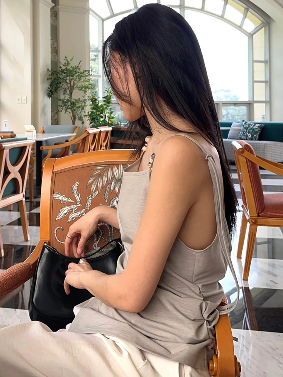 

Chic Summer Sexy One-oulder Beaded Strap Bal Asymmetrical Tank Top Women's Svel Vest Pure Color Knitwear