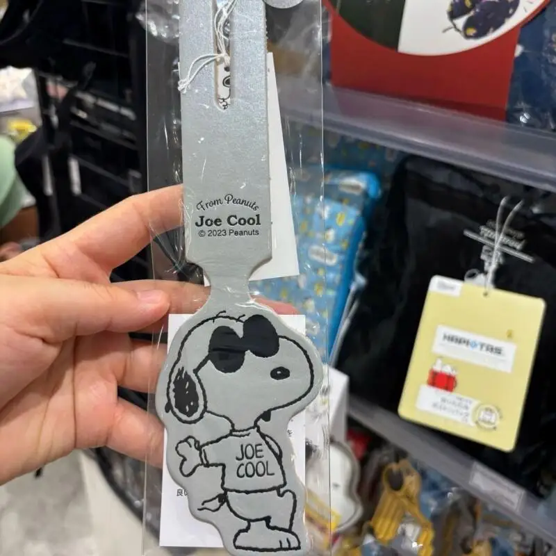 Label for Suitcases Snoopy Luggage Tag Cute Cartoon Travel Tag Creative Luggage Identifier with Key Ring Durable Baggage
