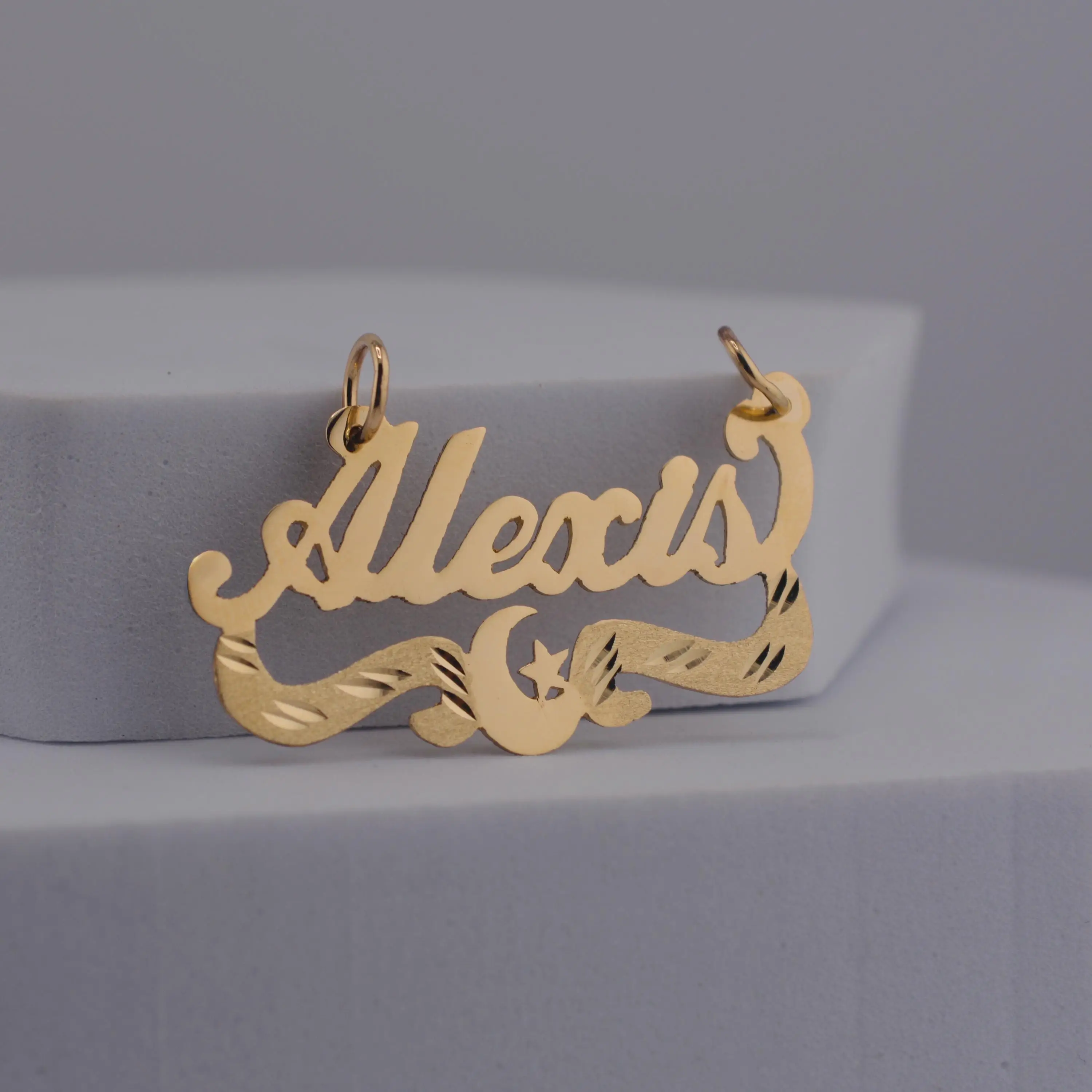 

Custom Moon Name Necklace Diamond-Cut Personalized Pendant Custom Stainless Steel Star Necklace Gold Jewelry for Women Gifts