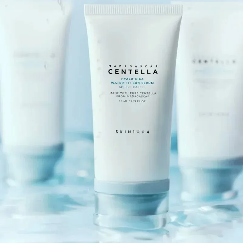 

SPF50+ sunscreen, Hyaluronic acid & Centella facial sunscreen, moisturizing cream for sensitive and dehydrated skin