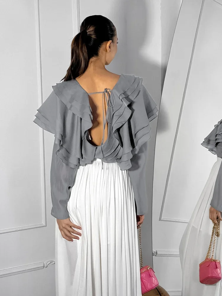 

Women's A-line Solid-color Backless Blouse​ Trendy Long-sleeved V-neck Ruffle Trim Pleated Top 2026 Summer Light Social Wears
