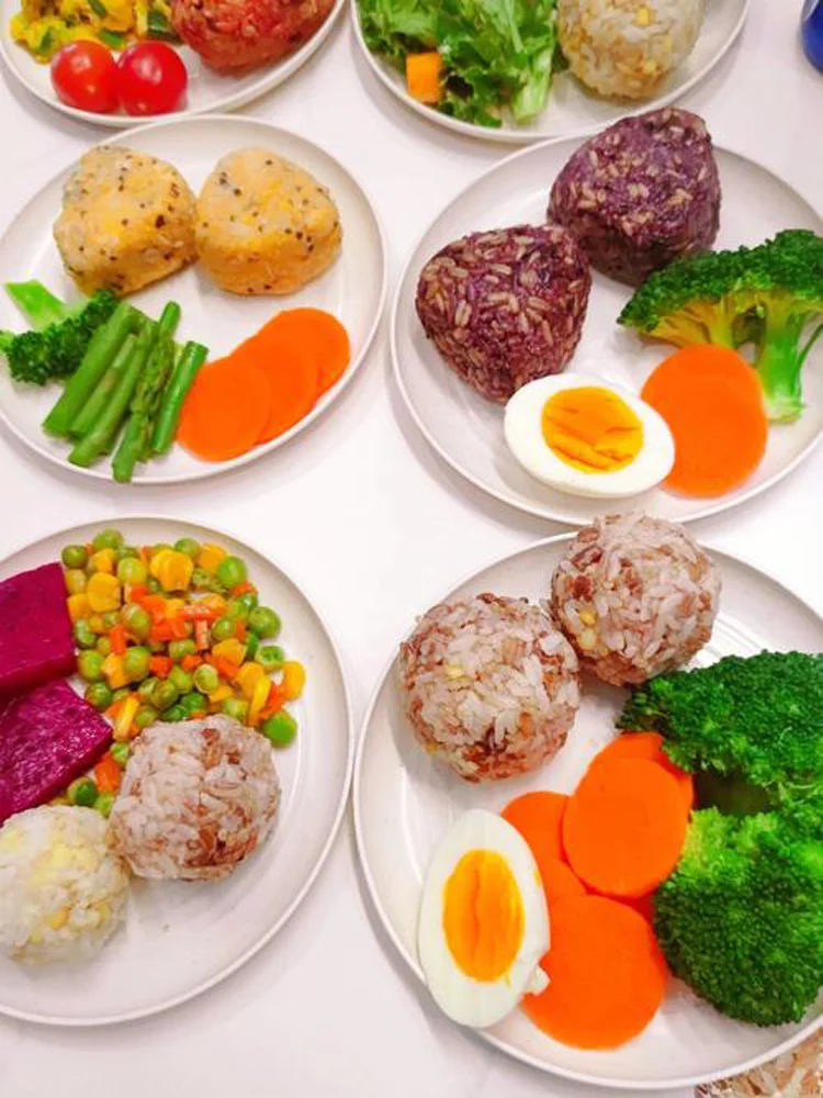 

Полуавтоматическая поршневая разливочная машина для кремов, паст, мазей, жидкого меда, сахара и других густых жидкостей