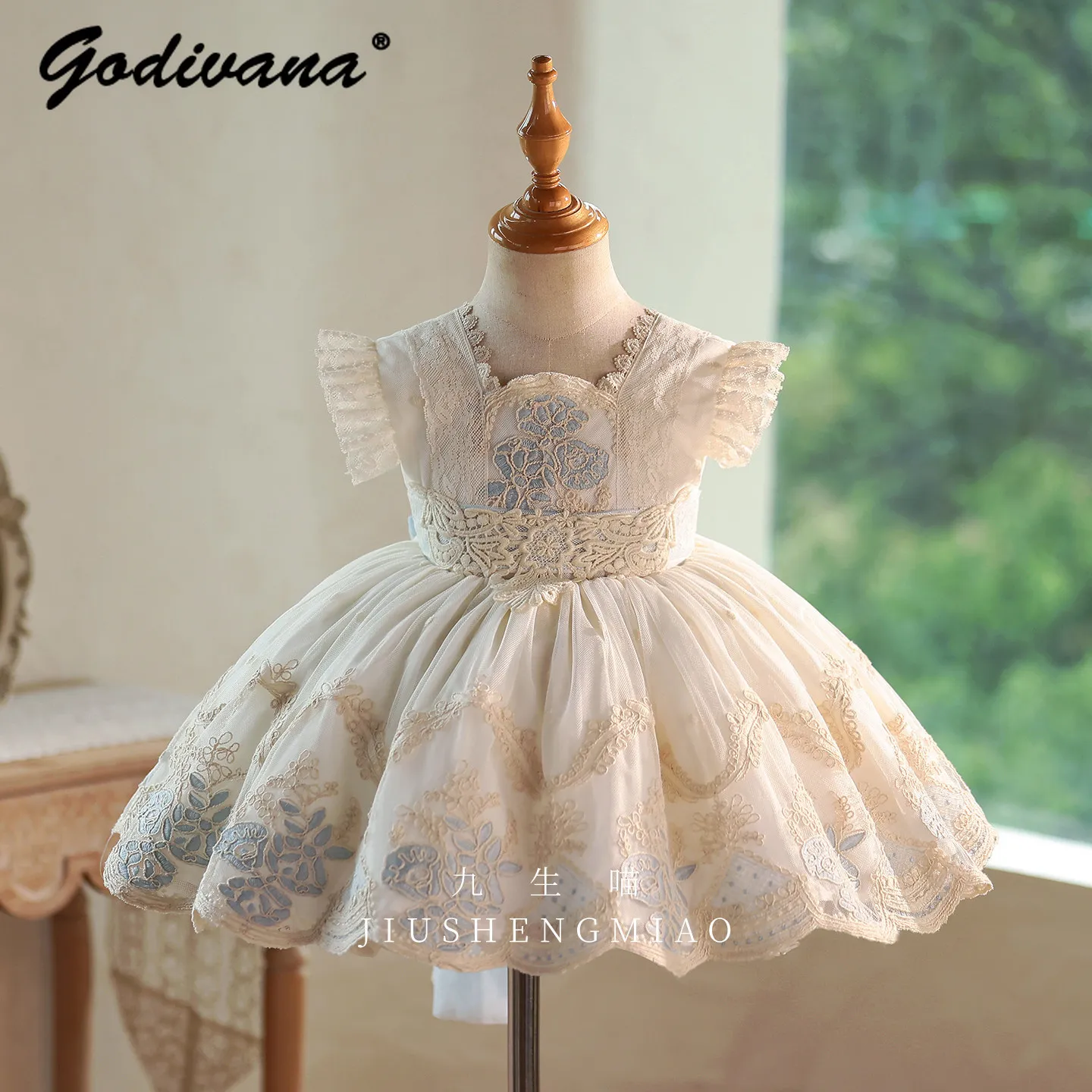 Sweet Baby Girls Summer New Lolita Princess Dress Kids French High End Heavy Embroidery Lace Trim Birthday Party Cake Ball Gown
