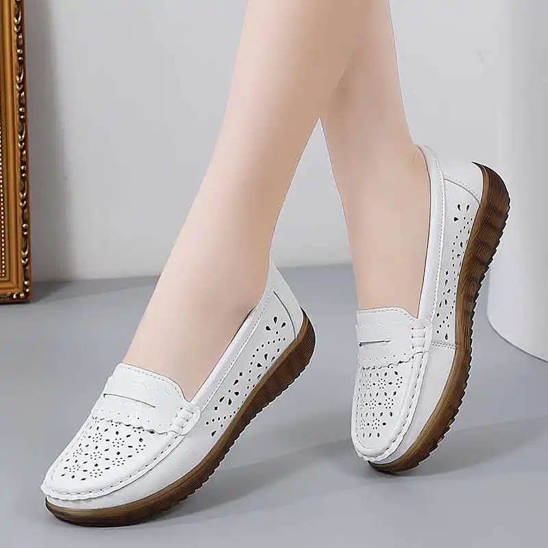 

Moccasins Round Nose Women's Sneakers Skateboarding Skates Shoes Luxury Loafers Woman Sport Sepatu Pretty Outing News Shuse