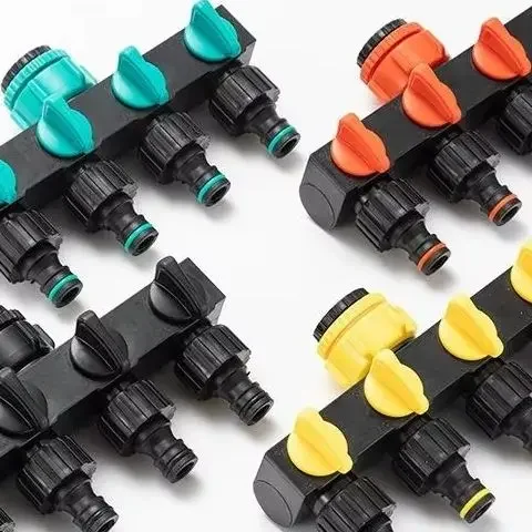 4-Way Water Splitters 1
