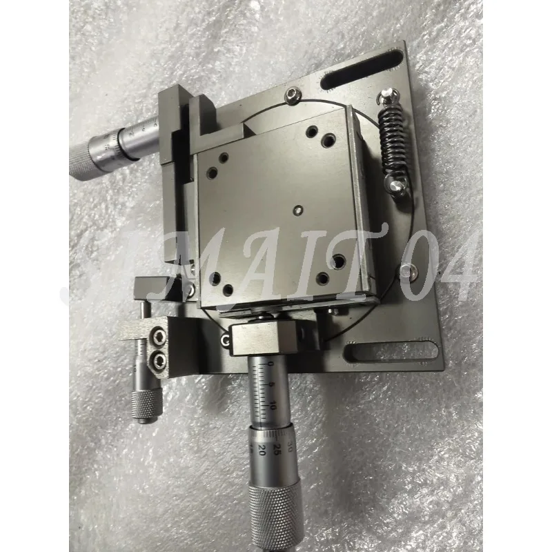 

XYR Three-axis Rotary Platform Micrometer Hand Universal Fine Adjustment Thickness 27.5mm