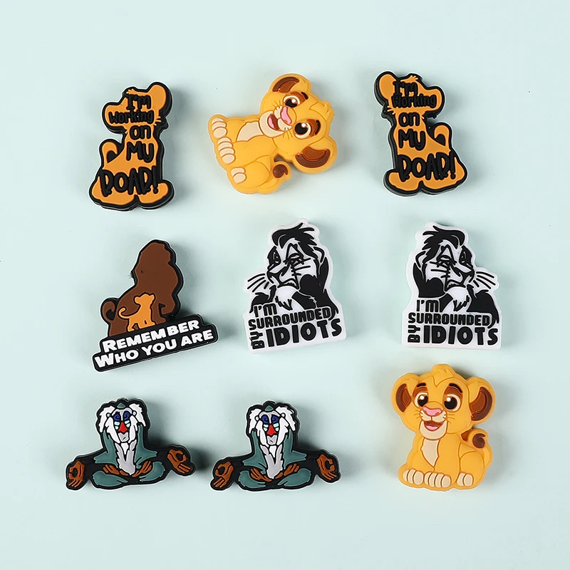 10 stks cartoon lion king simba Siliconen focal Kralen Voor Sieraden Maken DIY Tepelketting Kraal Pen Handgemaakte Accessoires