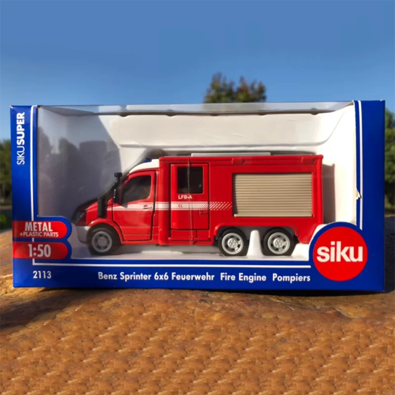 Diecast 1:50 Scale SIKU 2113 Benz Fire Truck Alloy Vehicle Model Finished Simulation Collection Decoration Gift Toys Display