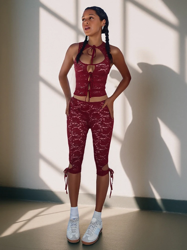 Cutenew Kanten Bandage Vrouwen Bijpassende Shorts Set Sexy Hot Prachtige See Through Hollow Crop Tanks + Mid-Craft bodems Mujer 2-delig