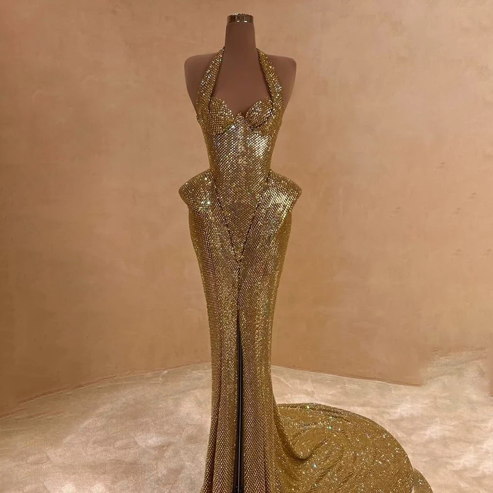 

Золотые светящиеся вечерние платья с бретелькой на шее, сверкающие роскошные платья без рукавов длиной до пола для выпускного вечера для красной ковровой дорожки, гала-банкета