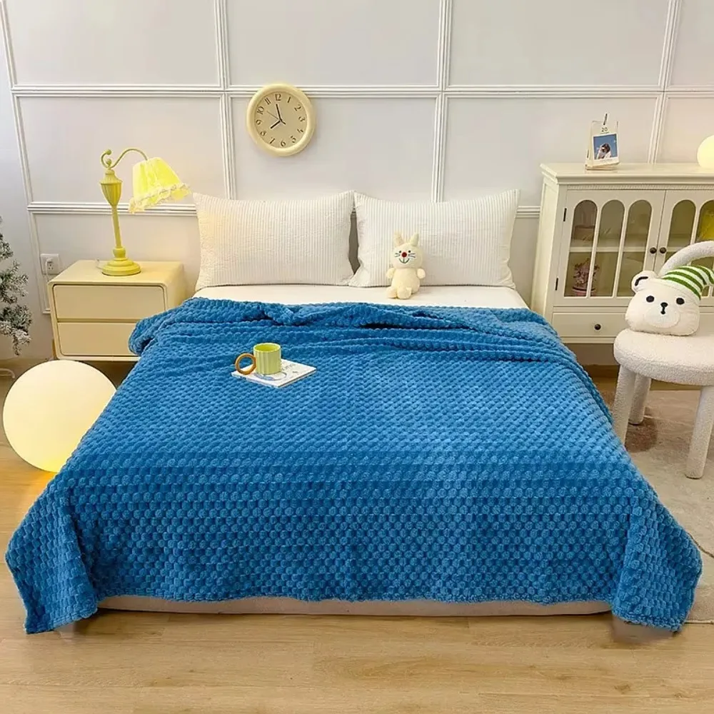 Autumn Simple Solid Golden Tortoise Velvete Blanket Soft Comfortable Multi-functional Sofa Blankets Winter Thickened Warm Sheet