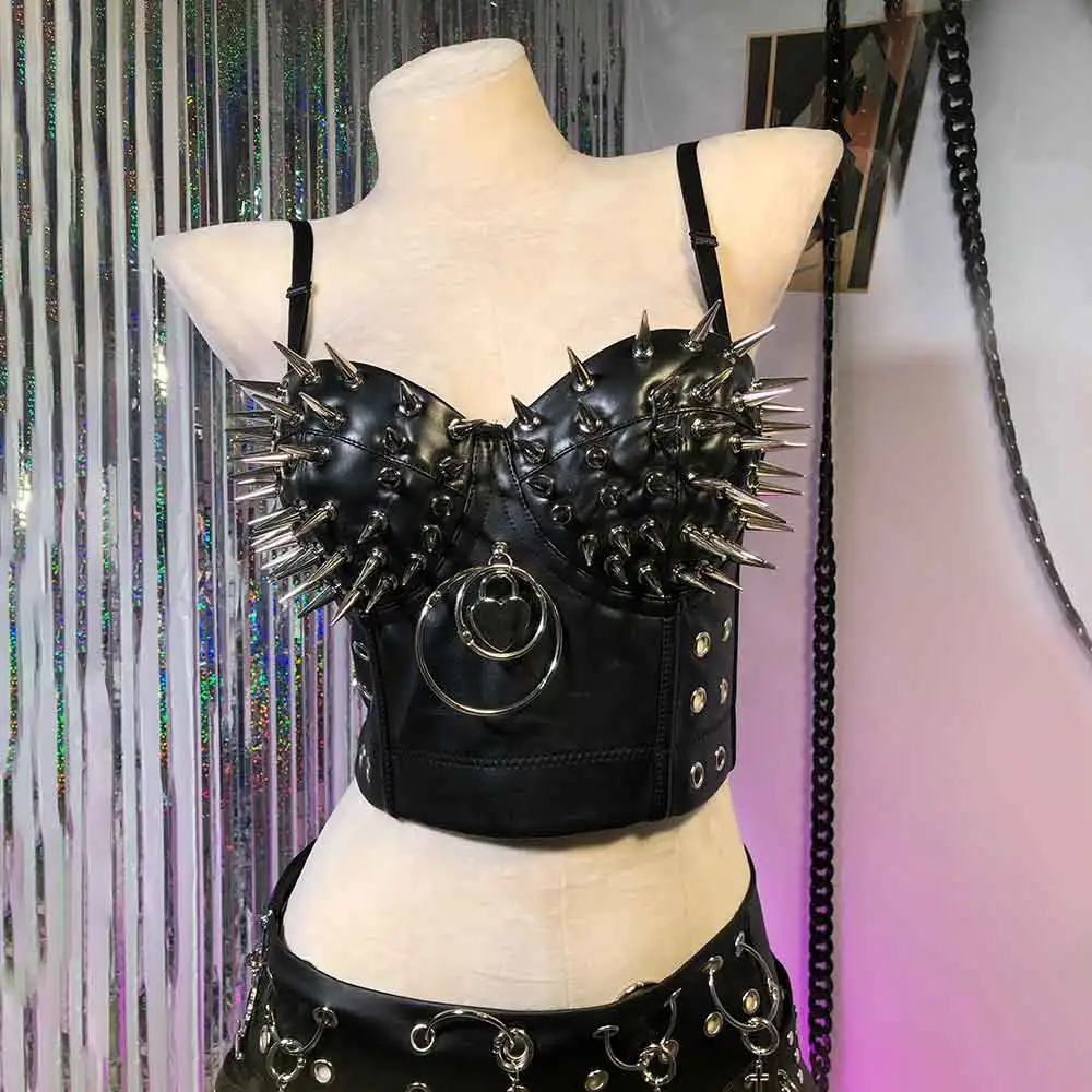 

Эмо Харадзюку Готические топы E-Girls 2025 Гот Y2K Топы Kawaii Панк Рок Гранж Танки Эко Ручная работа Цифровое уплотнительное кольцо Заклепки с шипами