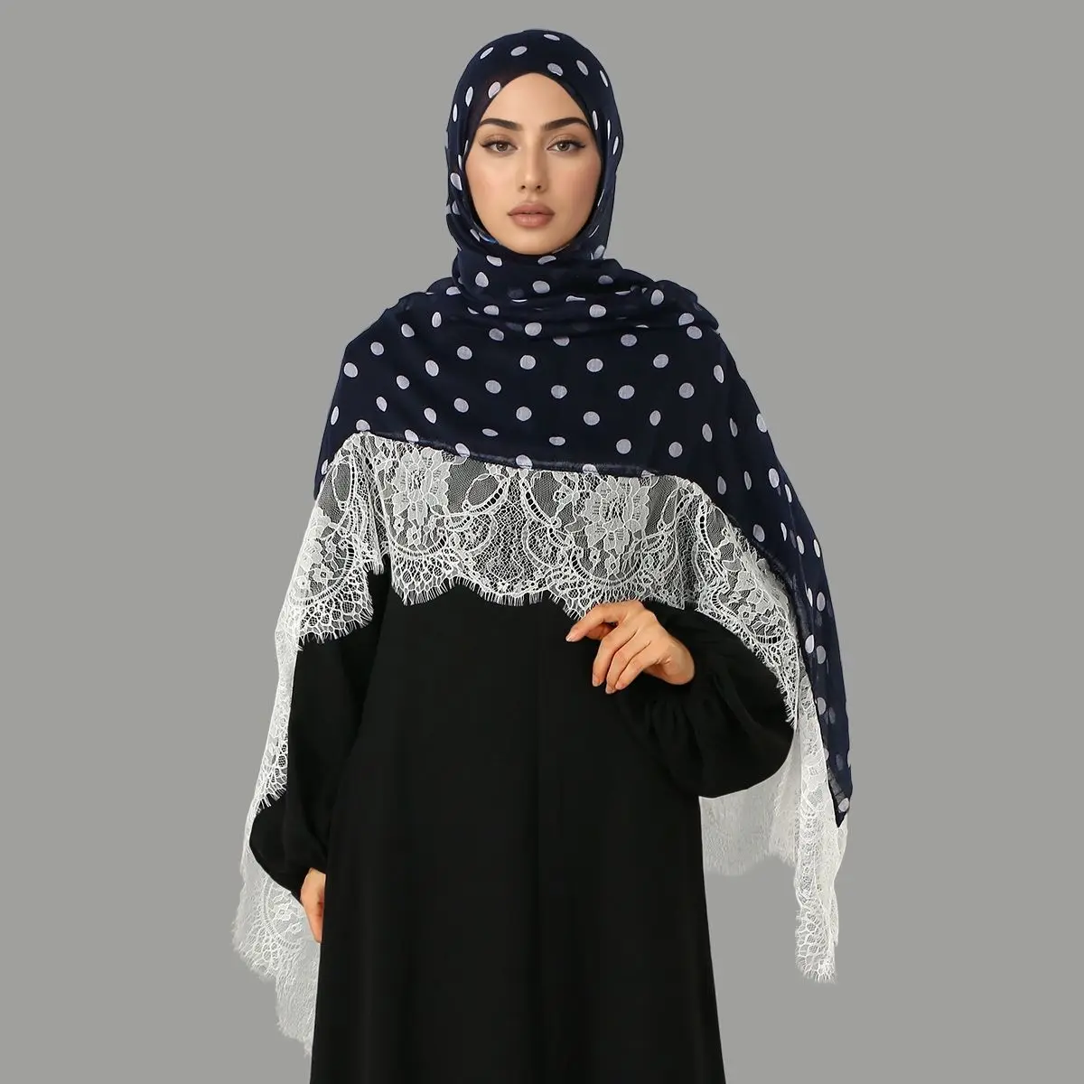 Heißer Verkauf Chiffon Viskose Polka Dot Print Schal Französischer Romantischer Spitzenrand Muslimischer Hijab Modisches Design Damen Schal Ramadan Eid – Detail 6