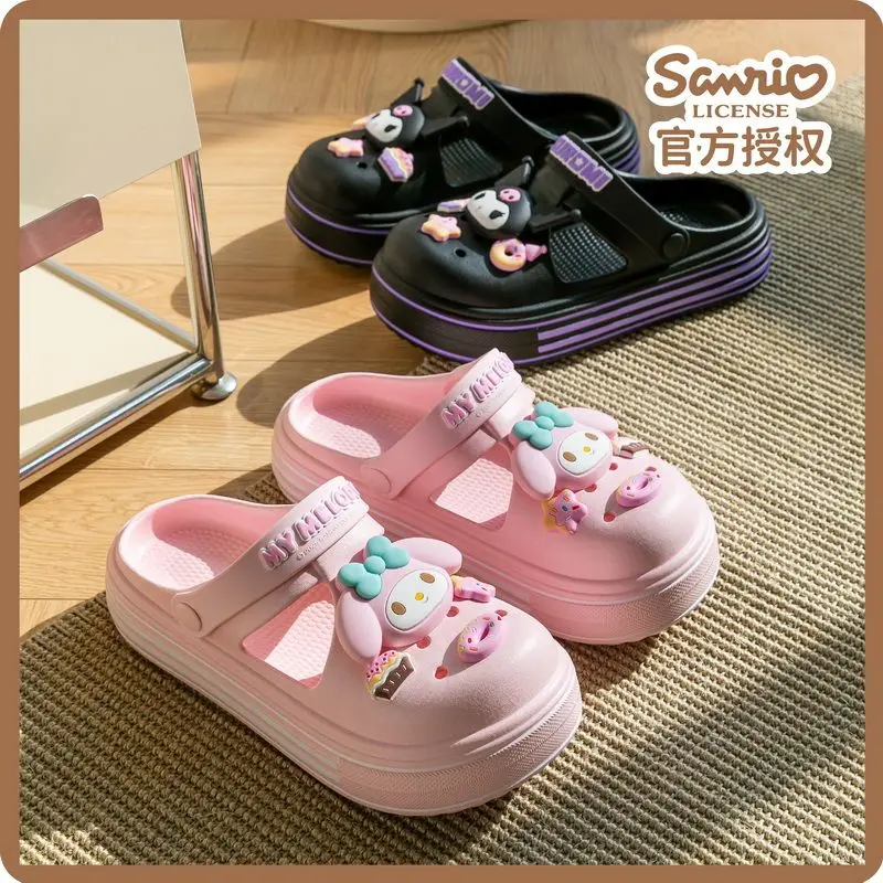 Sanrio Melody Kuromi Frauen Slipper Sommer Mädchen Kitty Cinnamoroll Cartoon Sandalen Anti Slip Strand Schuhe Weichen Boden Hause Pantoffel