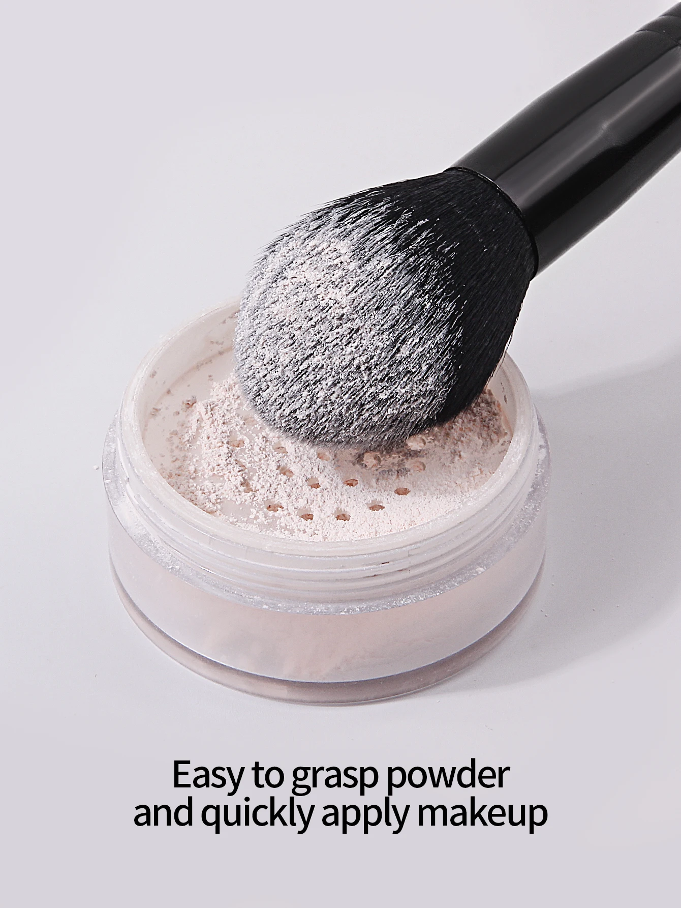1PC Black Makeup Brush Soft Fluffy Loose Powder Brushes Multifunctional Foundation Brush Highlighter Blush Brush Beauty Tool