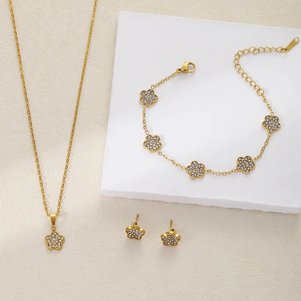 

Fashion stainless steel high-end women's necklaces, earrings, bracelets, women's jewelry sets, gifts