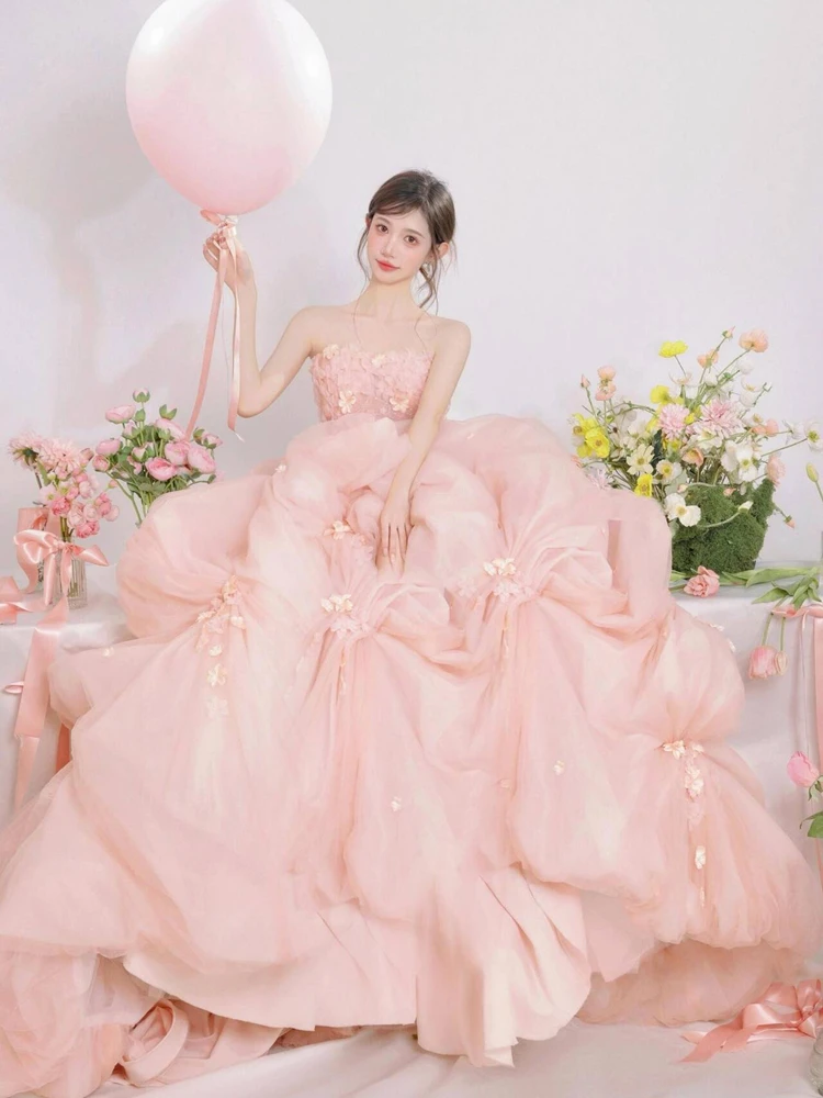 

Новое свадебное платье для фотостудии в стиле «Розовая цветочная богиня»: элитное, с тюлевой юбкой и корсетом, для фотосессий