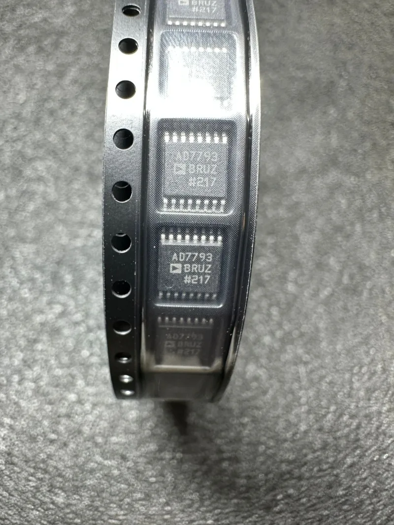 

SACOH New original imported 2EDL05N06PF silk-screened 2L05N06P surface mount SOP8 gate driver chip