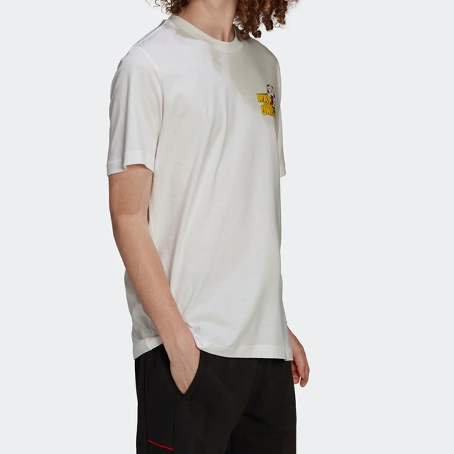 

Adidas Official Authentic Manchester United Мужская футбольная футболка с короткими рукавами в три полоски HP0448