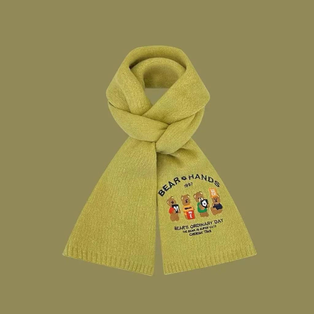 Women\'s Cozy Containing Wool Bear Embroidery Wool Scarf New Women\'s Winter Premium Feeling Warm Knitted College Style Scarf Lady