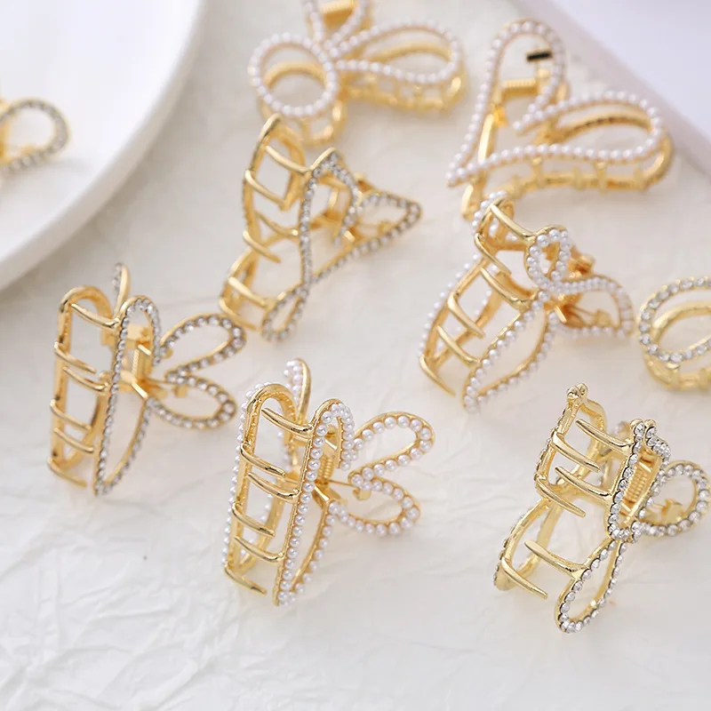 

Metal Pearl Rhinestone Bunny Ear Claw Clip Set for Women Korean Ins High Ponytail Fixing Hair Accessories Premium Portable