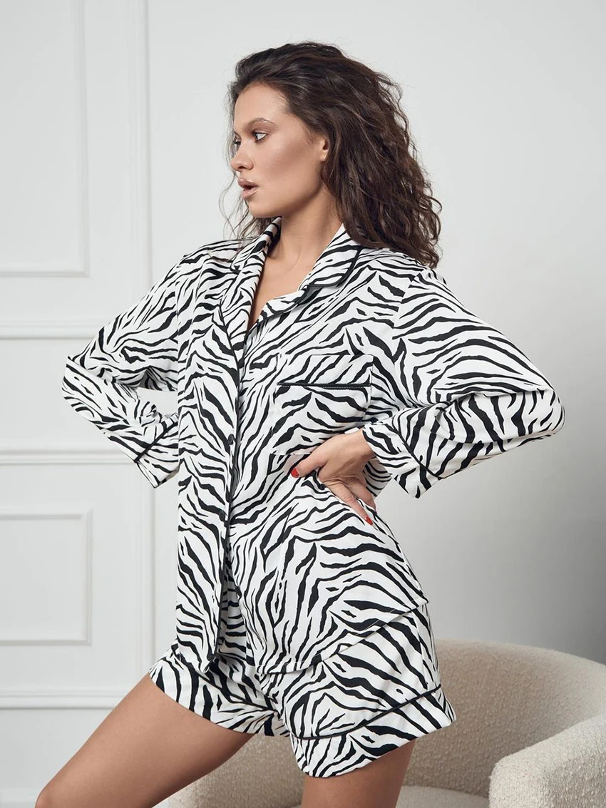 Marthaqiqi Fashion Ladies Pajamas Suit Sexy Turn-Down Collar Sleepwear Long Sleeve Nightgowns Shorts Casual Female Nightwear Set