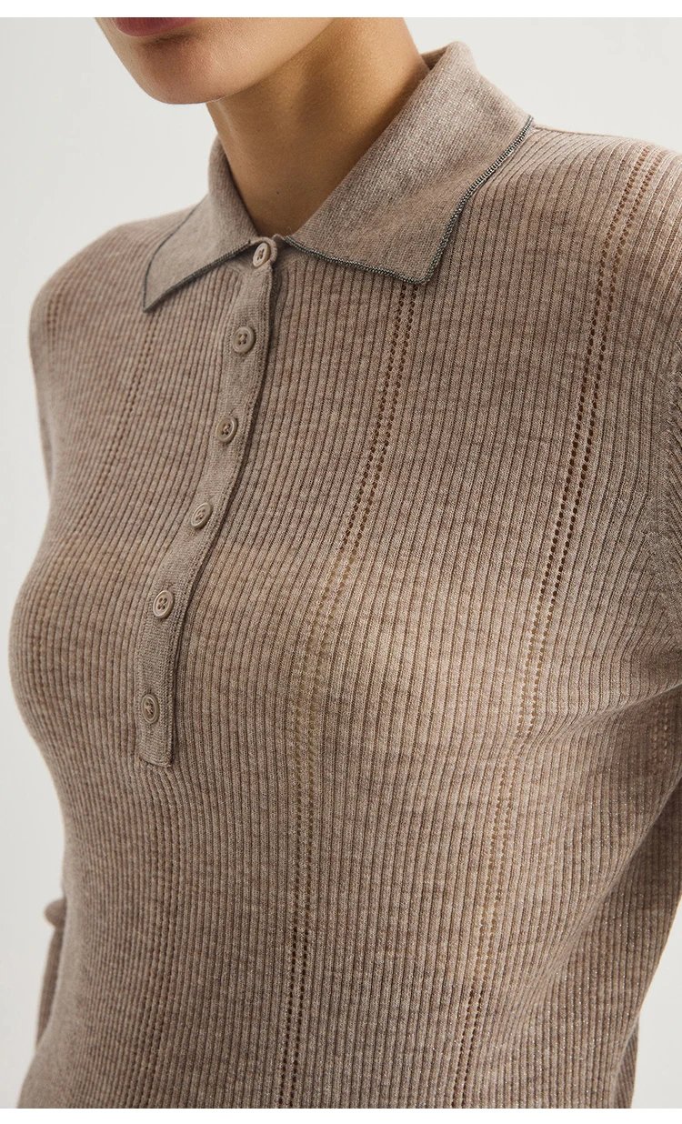 BY3621691 Damen-Polokragen-Pointelle-Strickjacke aus Wollmischung mit langen Ärmeln, halber Knopfleiste, Muschelknopfverschluss, Kette, dezenter Luxus für den Herbst – Detail 9