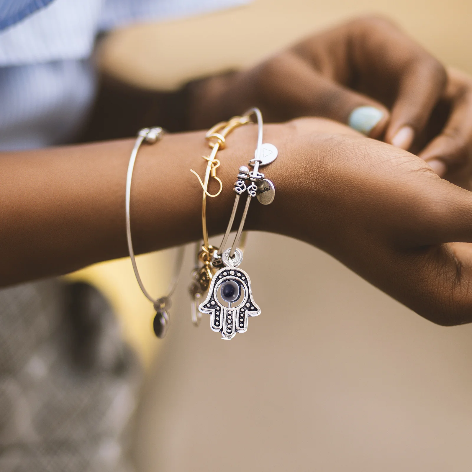 

25Pcs Evil Eye Charms Zinc Alloy Devil Eye Palm Jewelry Decor DIY Necklace Bracelet Making Accessories DIY Jewelry Decor