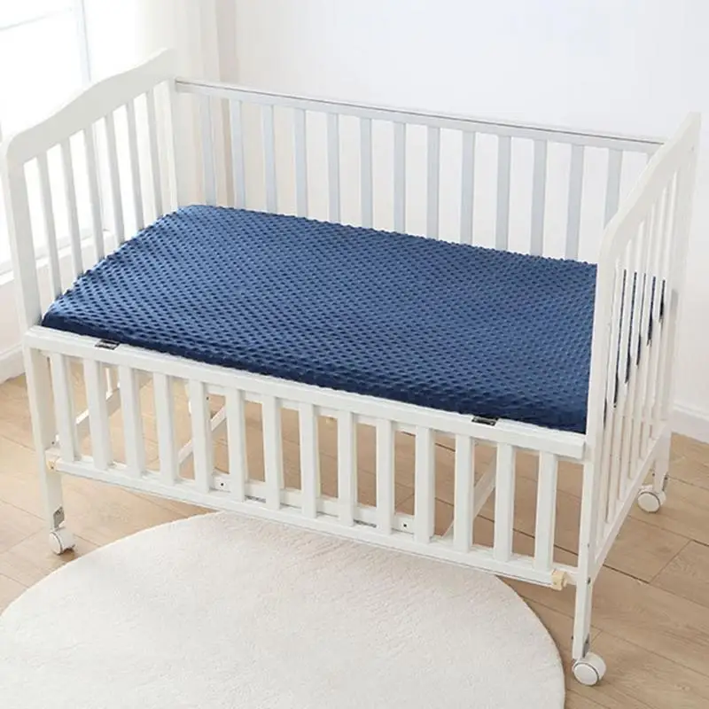 E06F Soft Minky Cradle Cradle Sheets غير ضارة للبشرة الحساسة لدى الأطفال عادةً