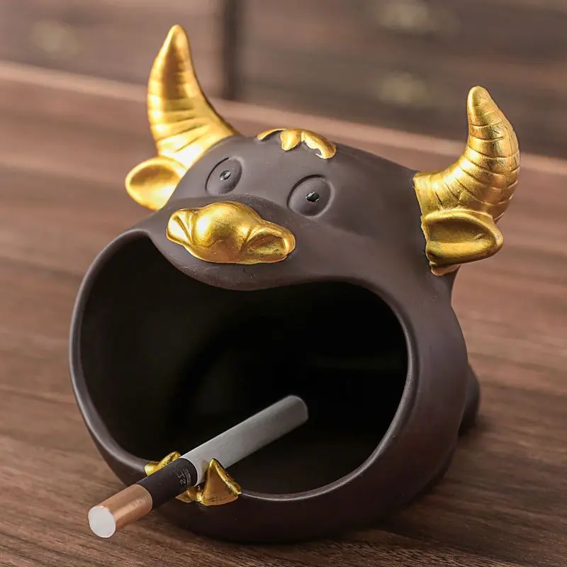 Purple sand home cartoon cow ashtray cute creative ceramic small ashtray personality trend car windproof fly ash