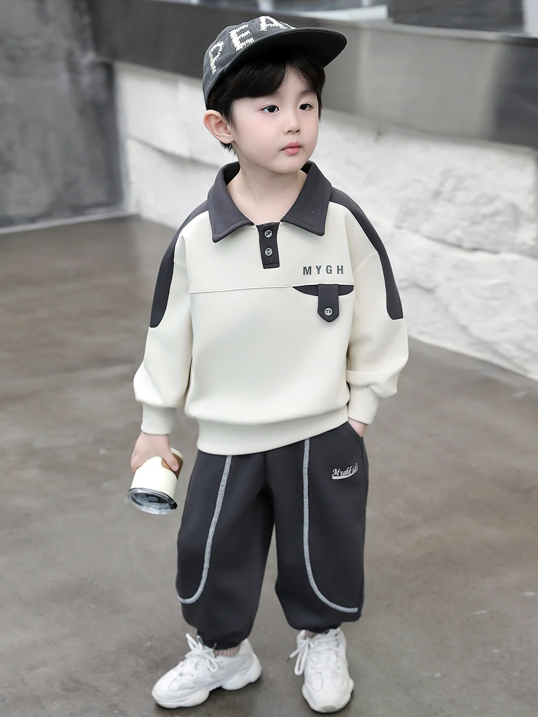 

Весенний модный комплект для мальчиков: удобный костюм из двух предметов из хлопковой смеси с длинным рукавом, толстовка и брюки для детей, повседневный спортивный стиль