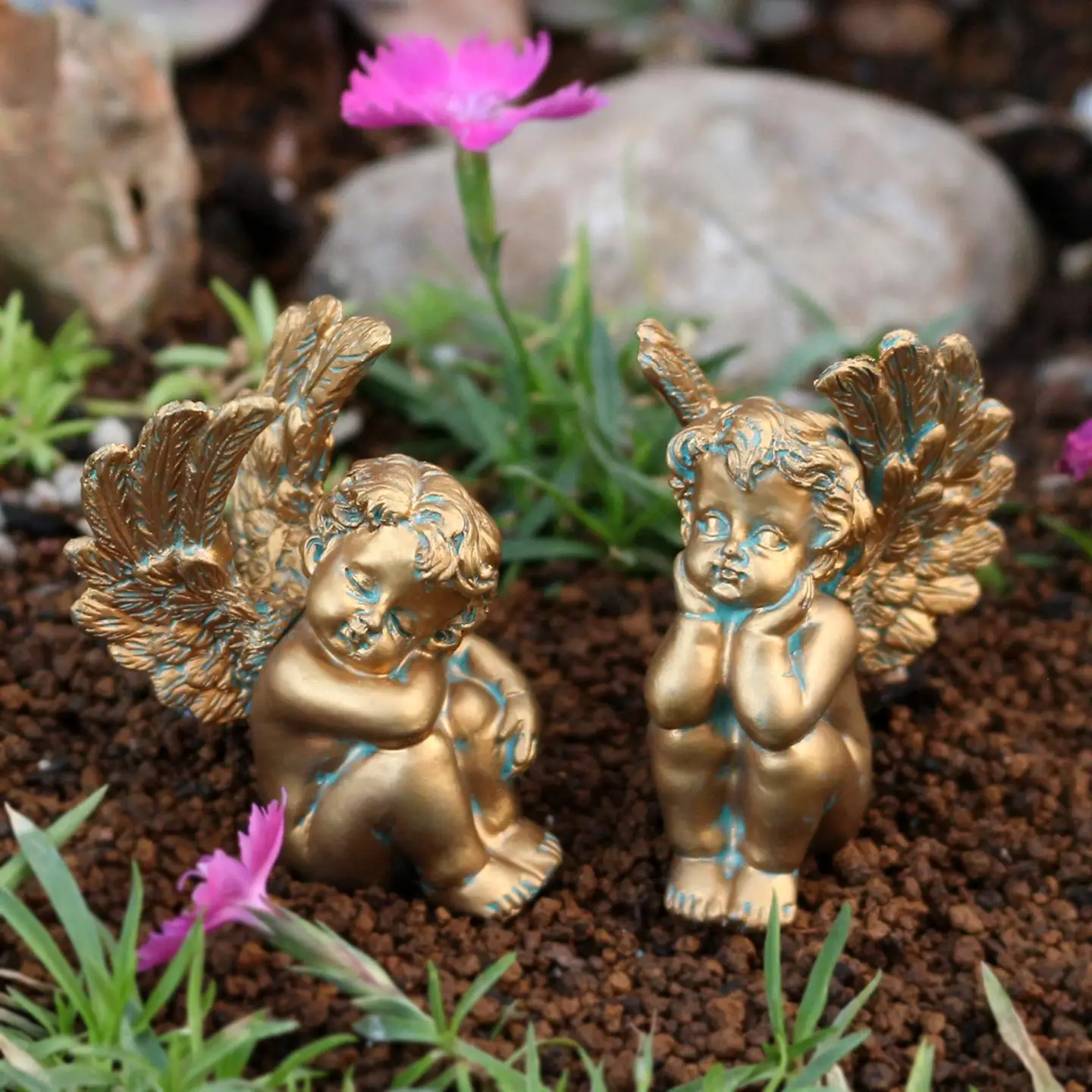 2pcs Vintage Resin Angel Garden Stakes Cupid Cherub Figurine Flower Pot Plug Outdoor Yard Plant Decor Memorial Ornament Gift