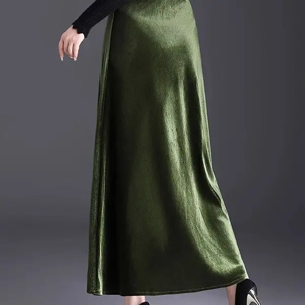 تنورة عصرية جديدة باللون الذهبي المخملي بلون سادة على شكل حرف a للنساء تنورة خريفية بقصة ضيقة بخصر عالٍ