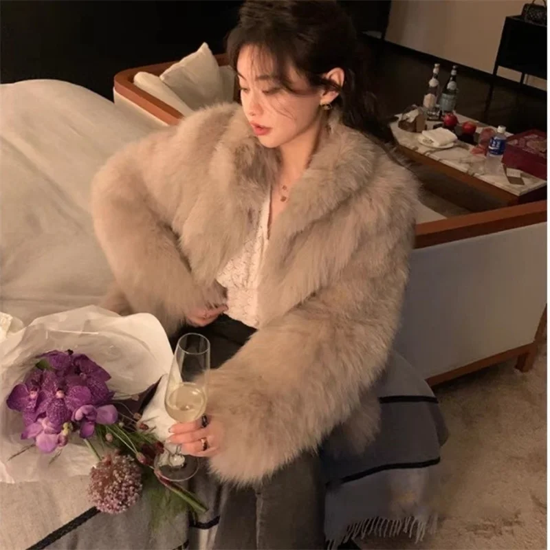 Winter Female New Imitate Fox Fur coat Top 2023 Women  Short Loose Fur Coat Youth Standing Collar Coat Solid color Warm Cardigan