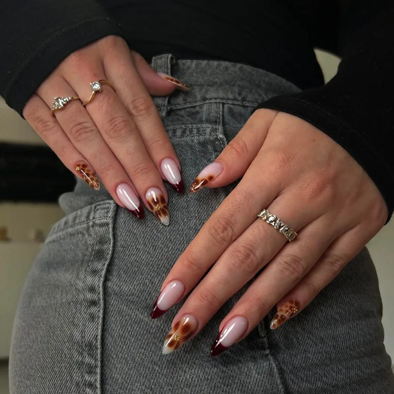 

24pcs Long Stiletto Fake Nails Tips Simple French Leopard Print Almond False Nails Art Wearable Blue Press on Nails Set Finished