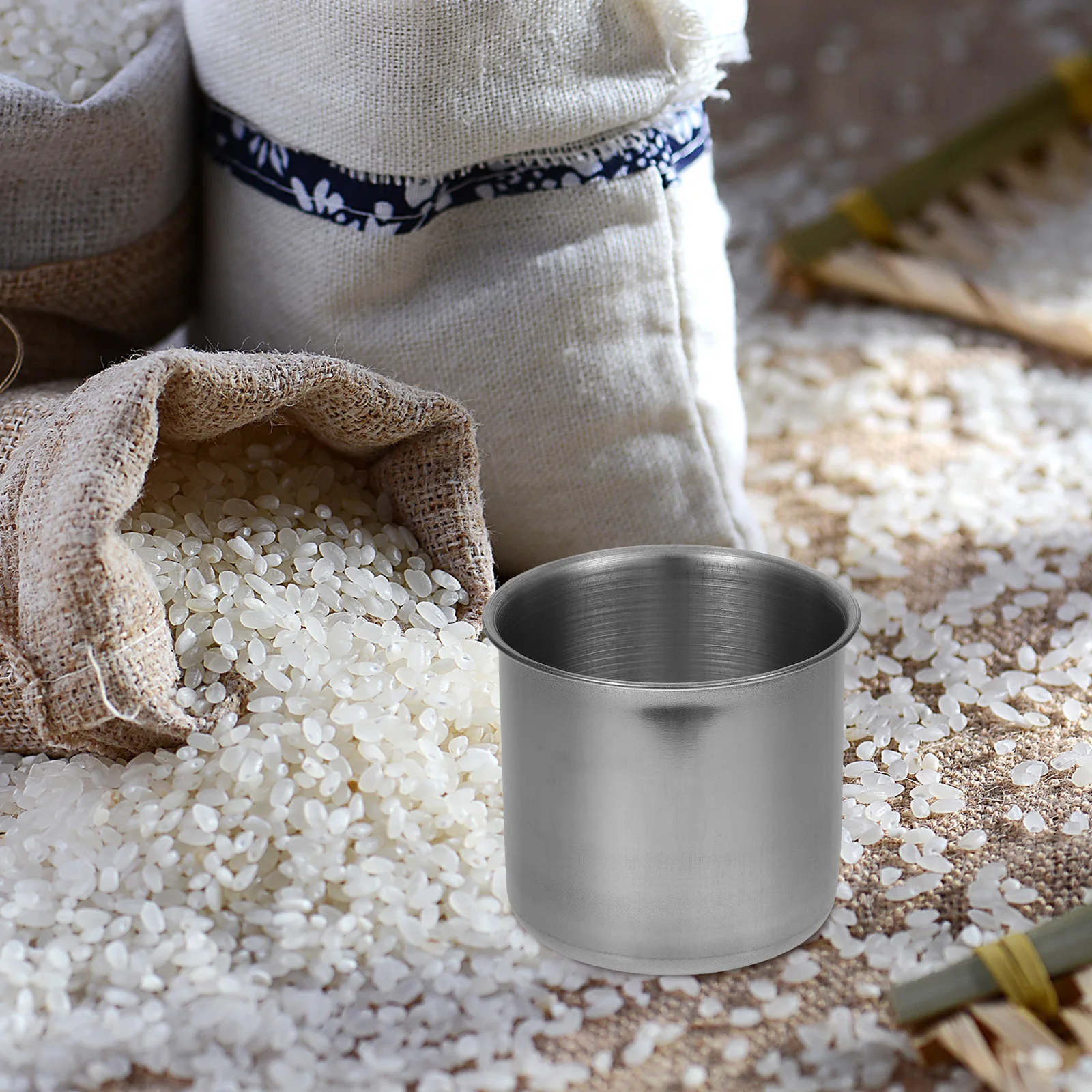 

1pcs Stainless Steel Cup Rice Container Smooth Edge Non Burrs Multi Use Kitchen Tool For Syrup Measuring Cup Family Cooking