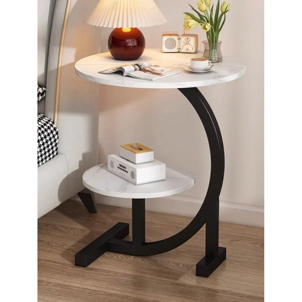 

Роскошный круглый журнальный столик из массива дерева, современный двухуровневый приставной столик для дивана, креативный легкий роскошный приставной столик, стильный и элегантный.