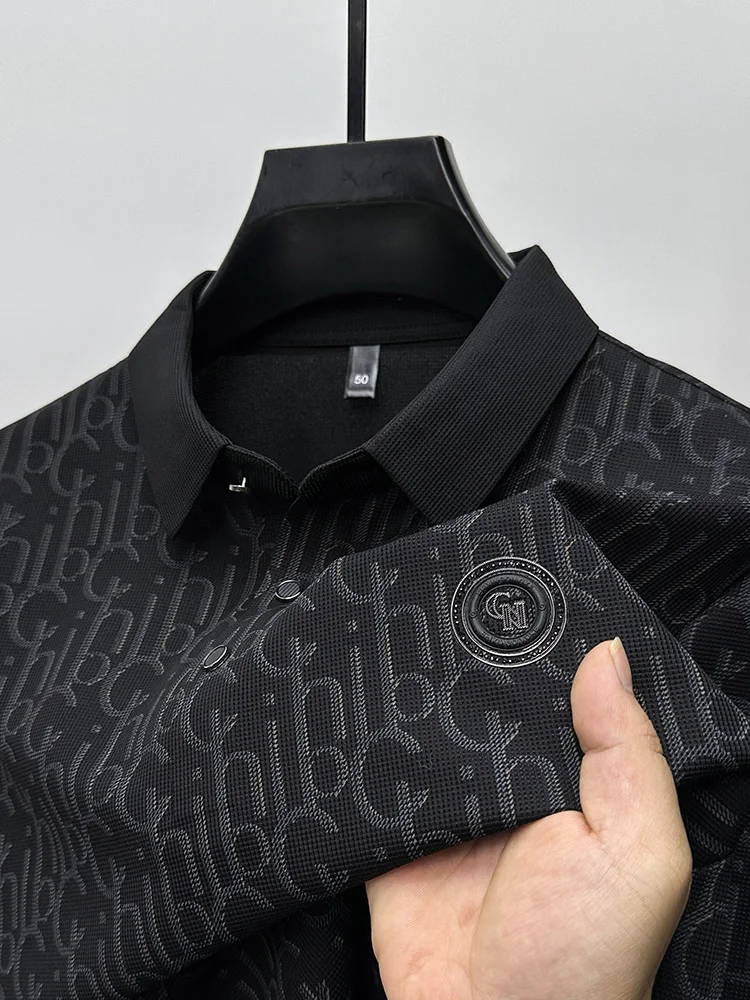 POLO con solapa de calidad coreana para hombre, camiseta fresca de manga corta, diseño con estampado de letras tipo espalda, Top informal de