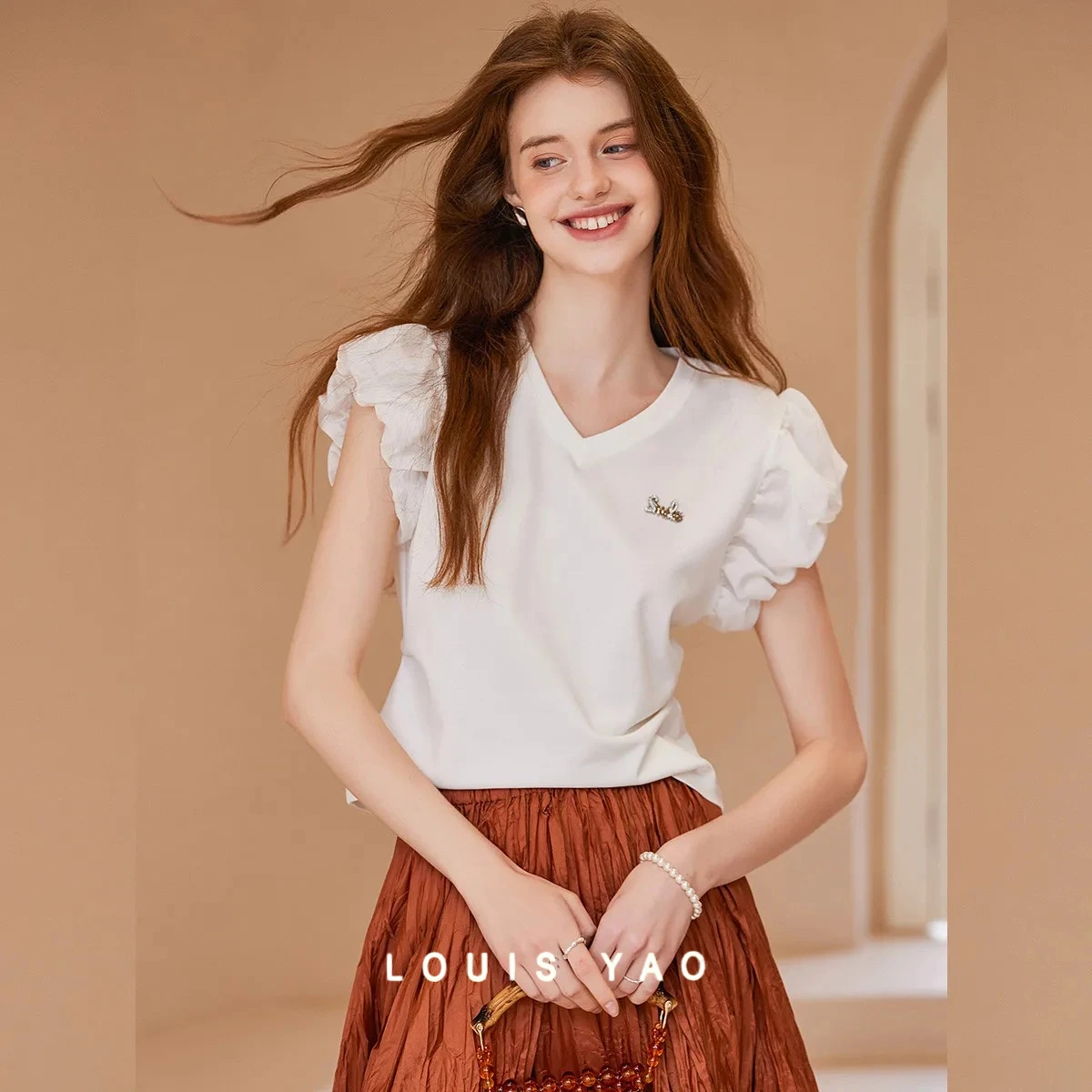 LOUIS YAO Summer Women's T-shirt 2025 V-neck Pullover Flower Bud Sleeve T-shirt Side Seam Pleated Slim Fit Short Sleeved Tops