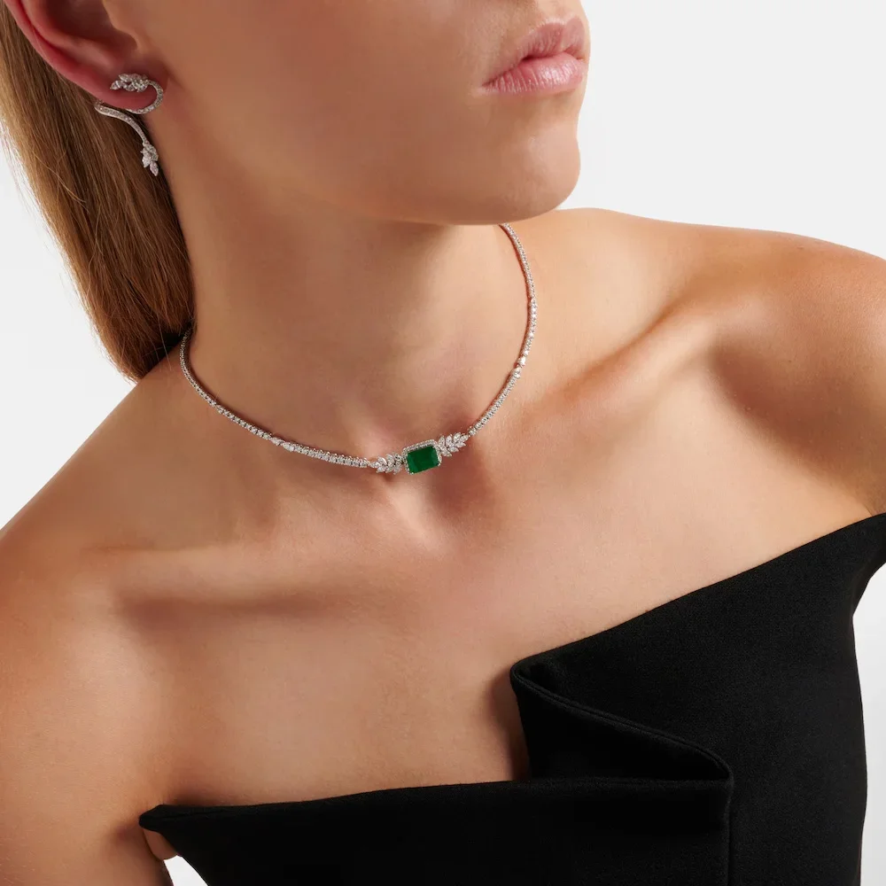 Fashion Rectangle Green Crystal Necklace Choker for Women Simple Full Rhinestone Chain Necklace Jewelry Gift Bikini Decoration