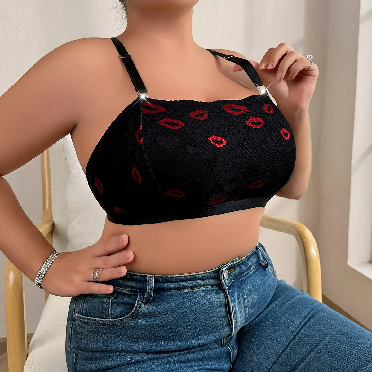 ks 1XL-4XL Plus Size Sexy Dámské Podprsenky Červené Rty Tisk Bez Vycpávky Dámské Spodní Prádlo Nastavitelný Ramenní Popruh Bez Kostic Sexy Lístek - náhled 4