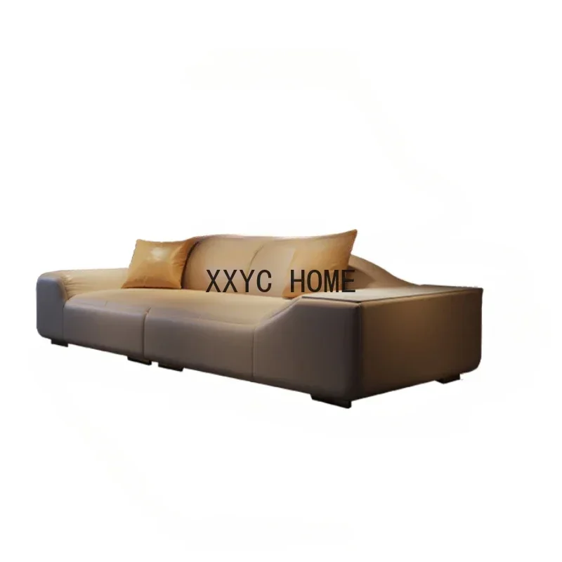 

Итальянский диван из натуральной кожи первого слоя (из воловьей кожи) в современном минималистичном скандинавском стиле для небольшой квартиры/гостиной