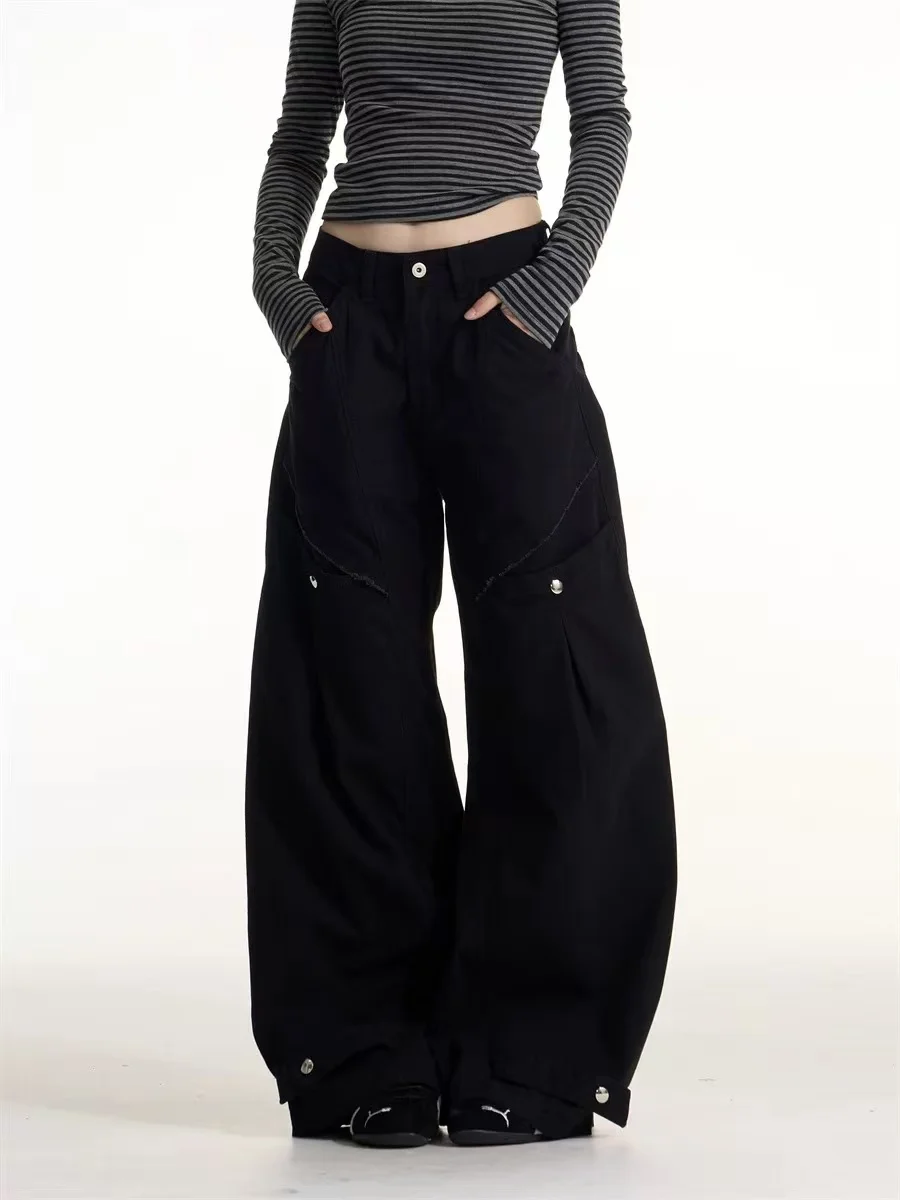 กางเกงคาร์โก้สไตล์วินเทจ Y2K แบบอเมริกัน สำหรับผู้ชายและผู้หญิง สตรีทแวร์ กางเกงหลายกระเป๋า ขากว้างทรงแบ็กกี้ กางเกงฮาเร็มสำหรับคู่รัก