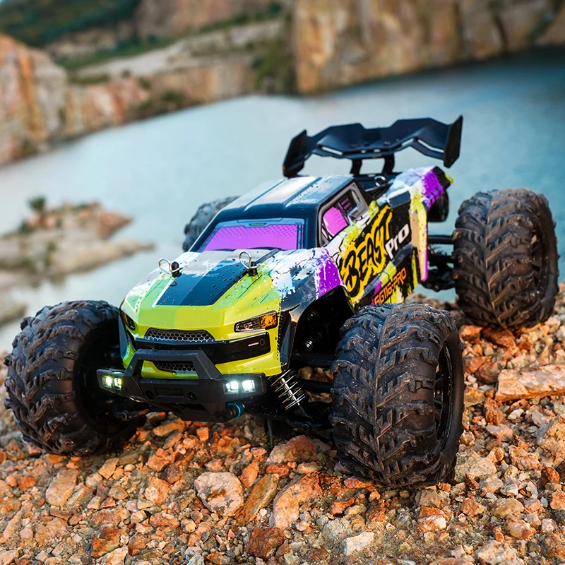 Full-Size Remote Control Off-Road Vehicle: 4WD, 40KM/H Speed, Equipped with LED Headlights, Suitable for All Terrains.