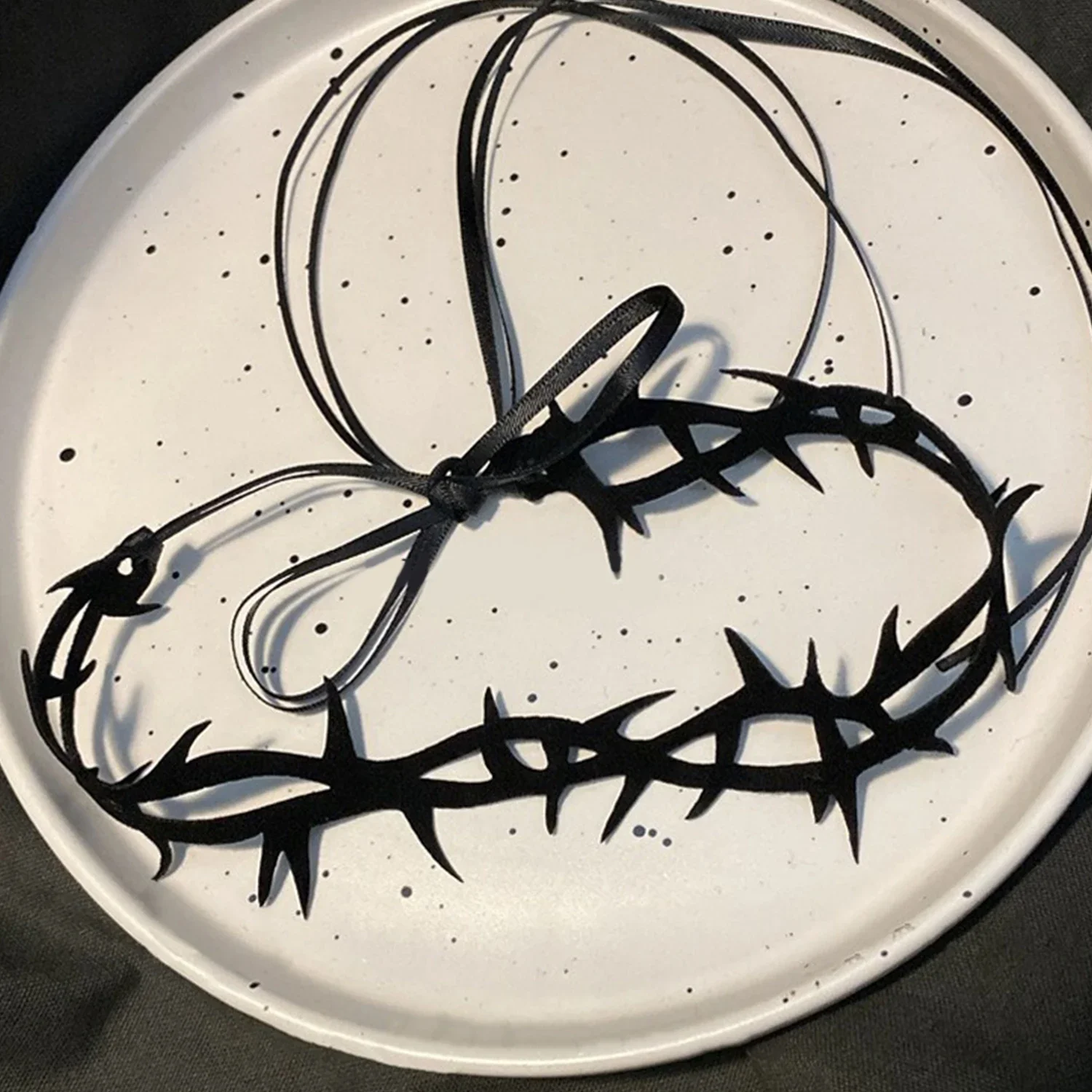 القوطية الأسود الدانتيل المخملية شوكة قلادة للنساء موضة الشرير المختنق قلادة هالوين حفلة المختنقون القلائد مجوهرات هدايا