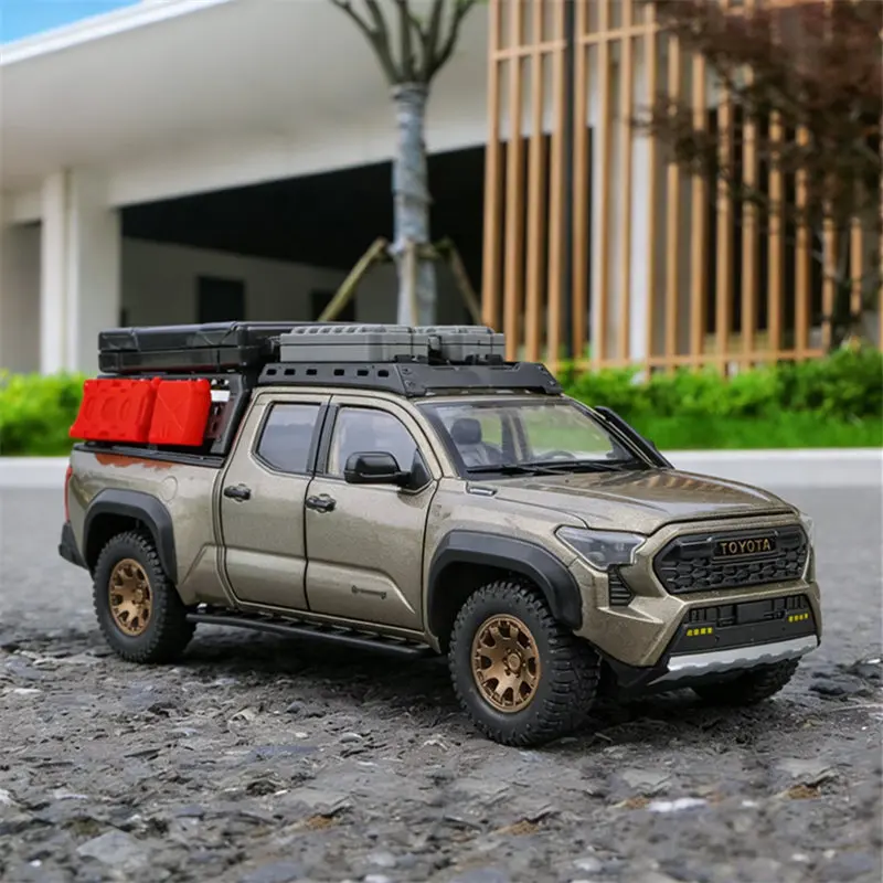 

Масштабная модель автомобиля Toyota Tacoma 1:24, внедорожник, литая металлическая модель, со звуком и светом, игрушка для детей, подарок