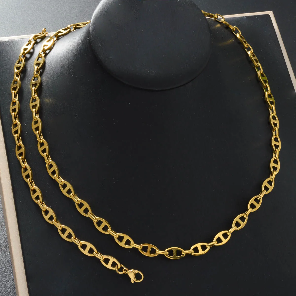 

Pig Nose Necklace Bracelet Set for Women Gold Plated Stainless Steel Chain Daily Wear Party Cute Animal Jewelry Gift for Her