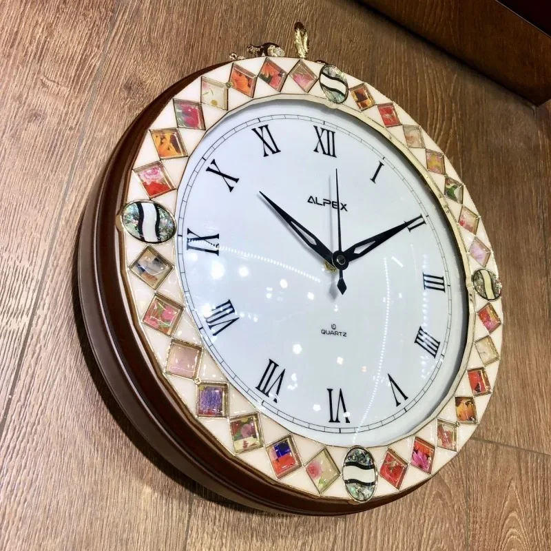 Double-sided Wall Clock Simple Handmade Wall Clock Silent Quartz Solid Wood Clocks Natural Shell Style Watch Home Ornament Gift
