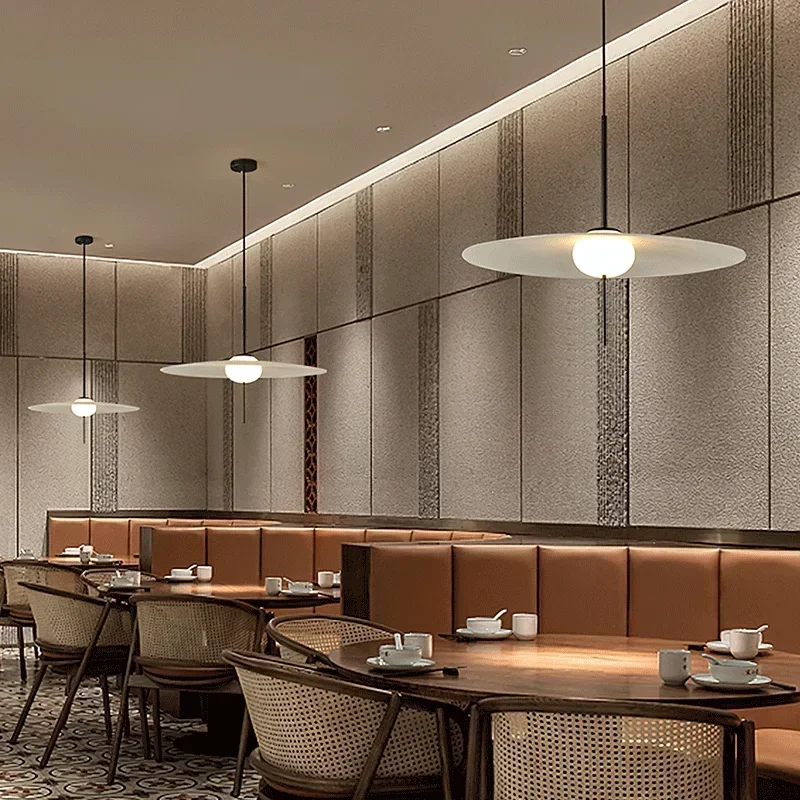 Nowoczesna kreatywna lampa wisząca na stół do jadalni Światło nordyckie luksusowa restauracja wisząca lampa wisząca do dekoracji salonu